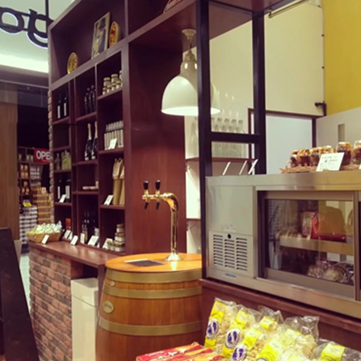 Dispensador Mektar tipo barril de madera para bebidas por grifo - Install Beer