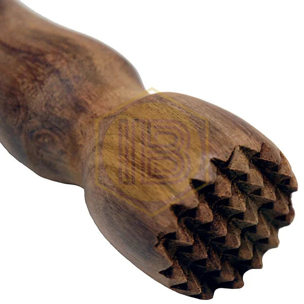 Picador de fusta Sheesham IB0412, detall de la punta - Install Beer
