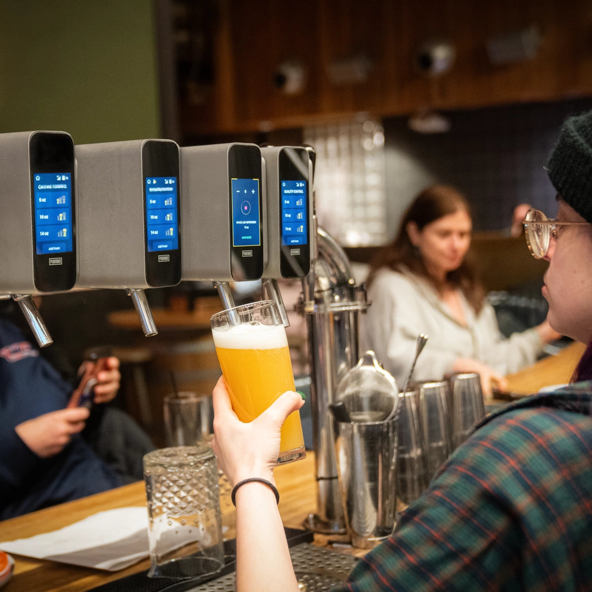 Sensor Box de Pubinno Smart Tap para medición de flujo en línea de cerveza - Install Beer