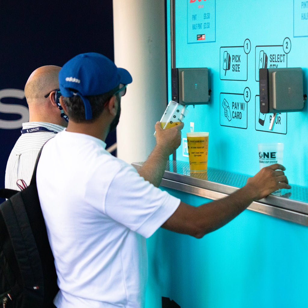 Sistema TapPay de Pubinno para autoservicio de cerveza en eventos - Install Beer